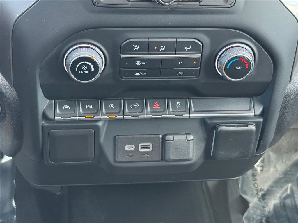 2023 Chevrolet Silverado 1500 Work Truck photo 9