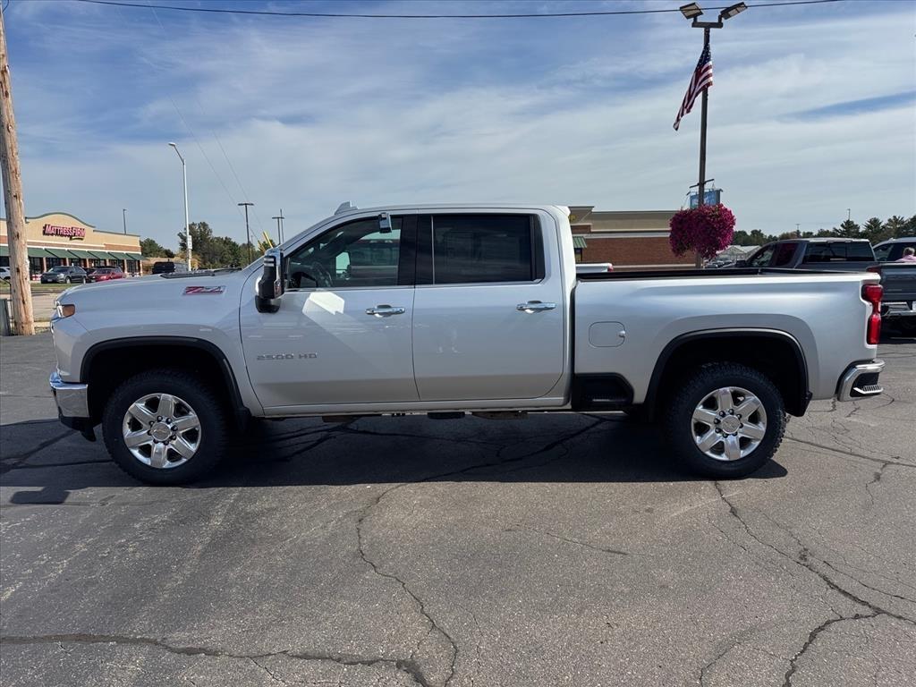 Chevrolet Silverado 2500HD 4WD Crew Cab 159" LTZ 2022