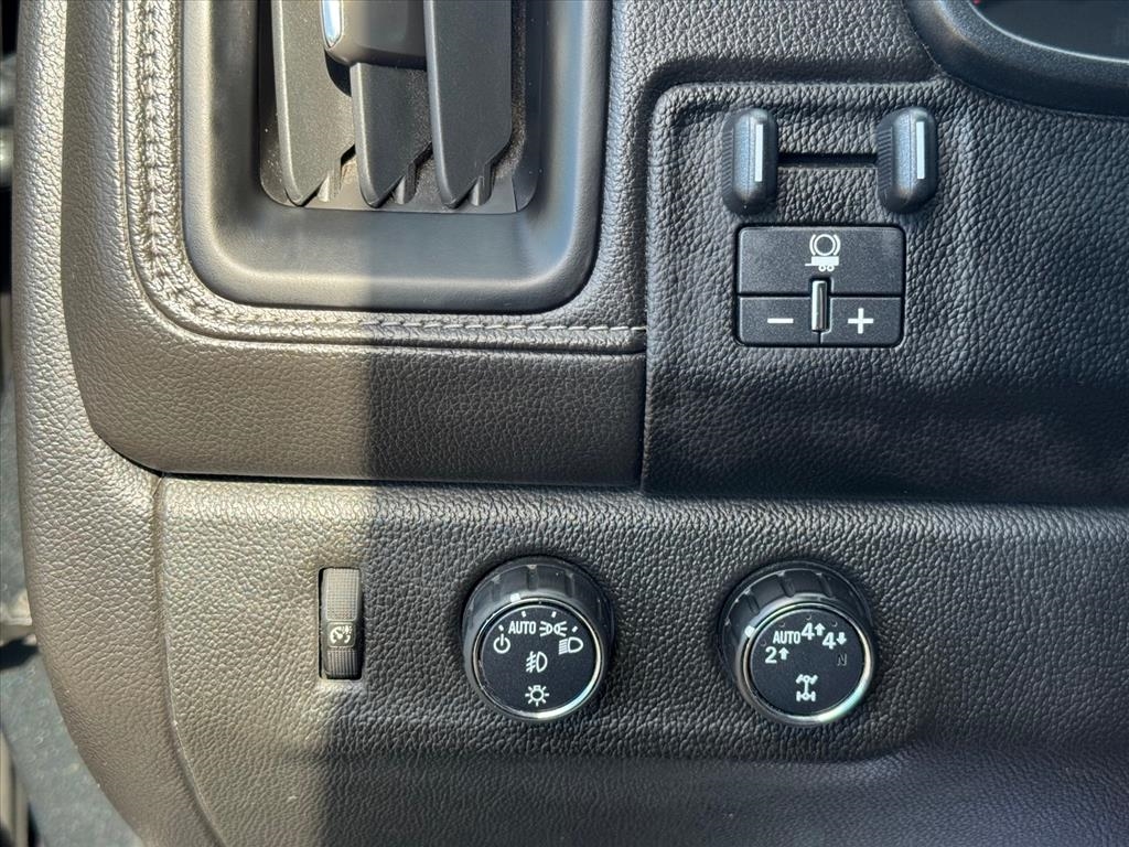 2017 Gmc Canyon SLT photo 9