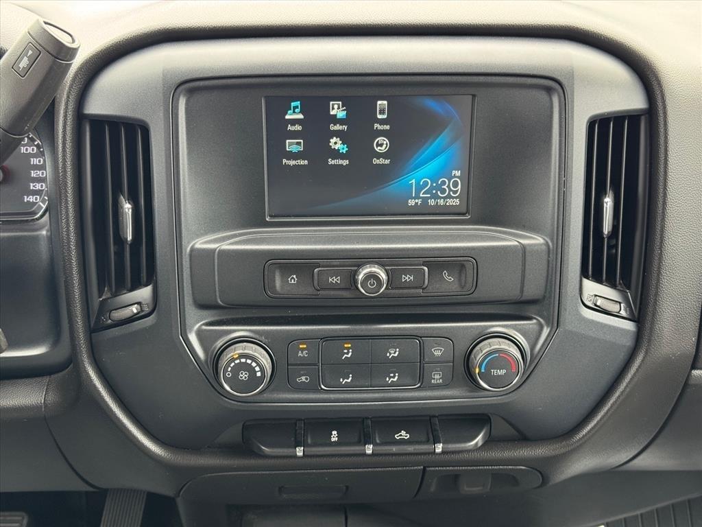 Chevrolet Silverado 1500 4WD Double Cab 143.5" Custom 2018