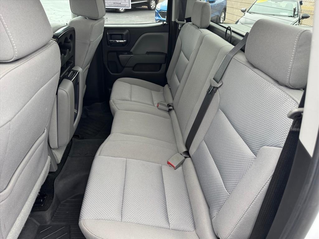 Chevrolet Silverado 1500 4WD Double Cab 143.5" Custom 2018