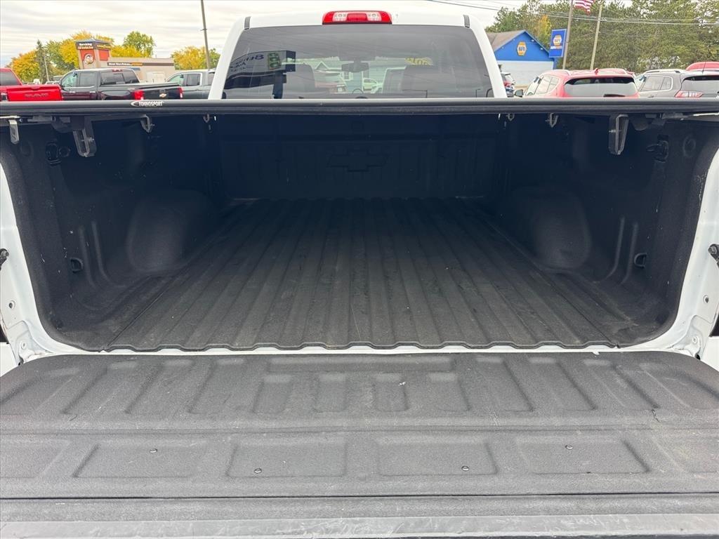 Chevrolet Silverado 1500 4WD Double Cab 143.5" Custom 2018