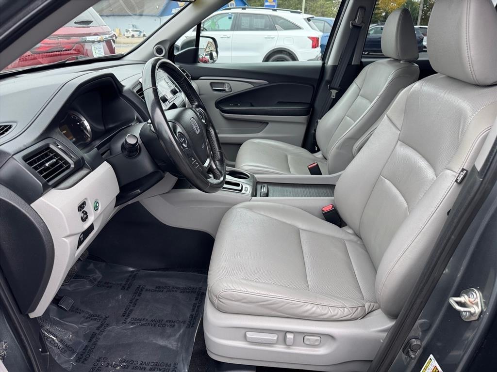 2017 Honda Ridgeline RTL - Photo 5