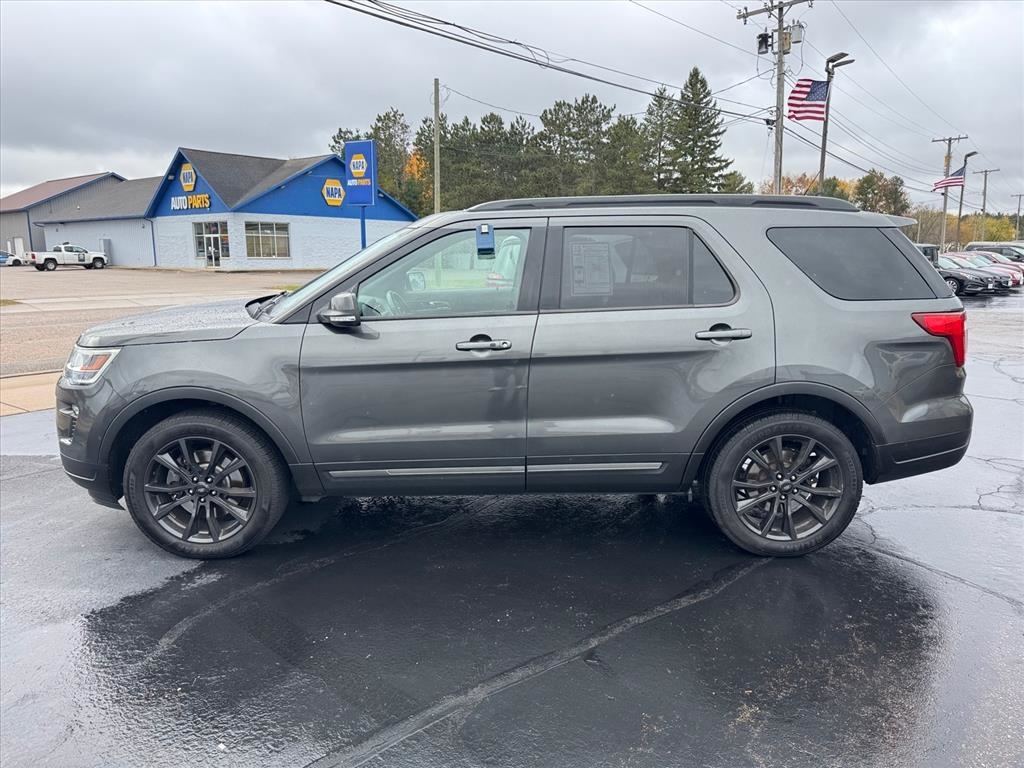Ford Explorer XLT 4WD 2019