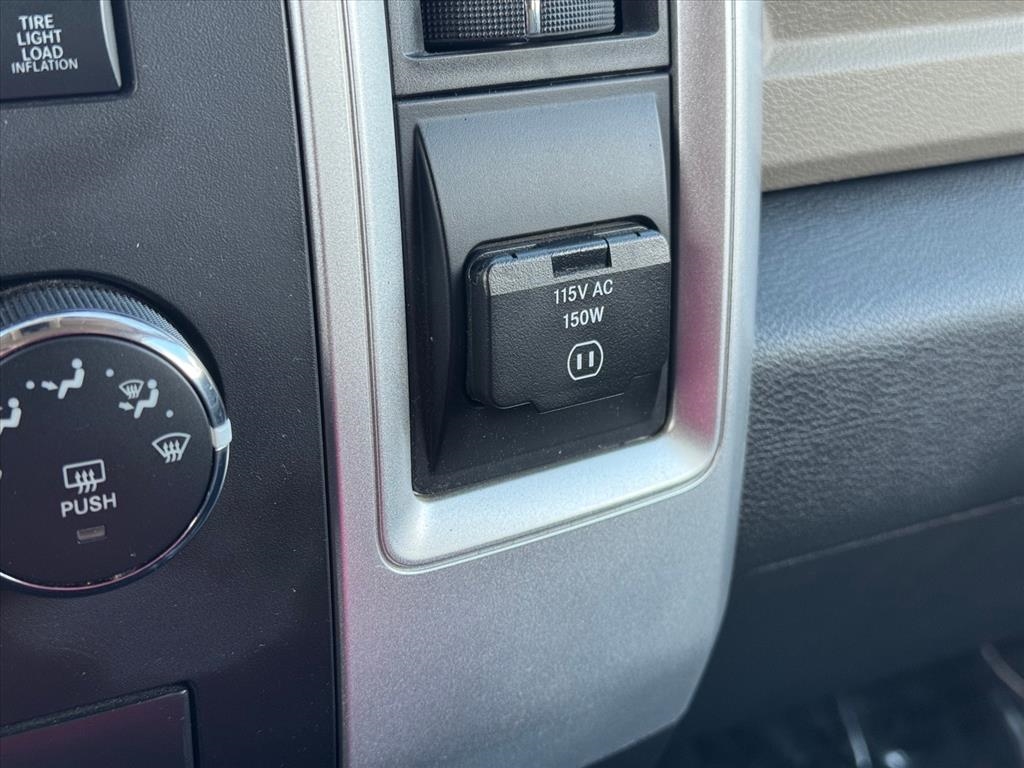 Dodge Ram 2500 4WD Crew Cab 169" SLT 2010