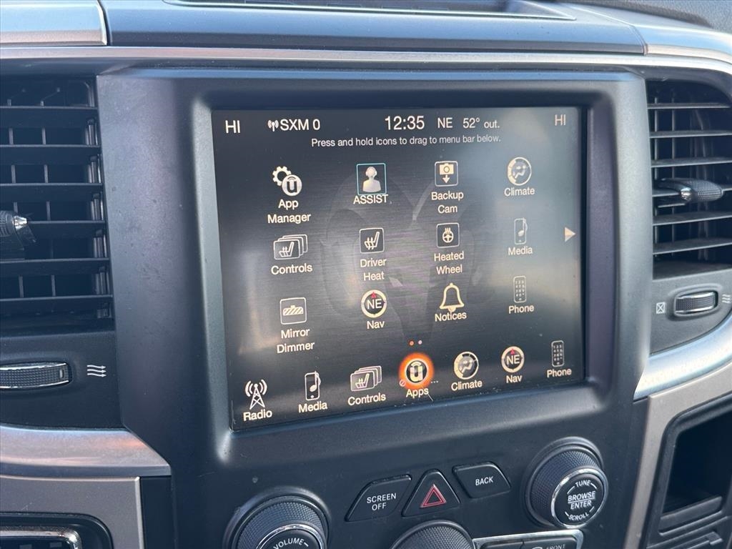 RAM 1500 Big Horn 4x4 Crew Cab 5'7" Box 2017