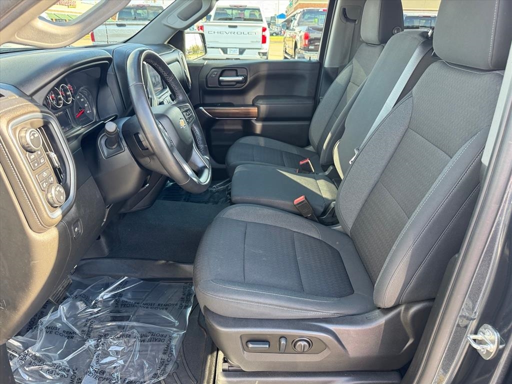 Chevrolet Silverado 1500 LTD 4WD Double Cab 147" LT w/2FL 2022 Chevrolet Silverado 1500 LTD 4WD Double Cab 147" LT w/2FL 2022