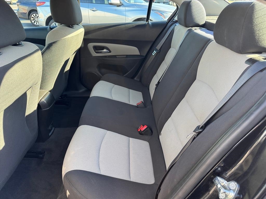 Chevrolet Cruze Limited 4dr Sdn Auto LS 2016