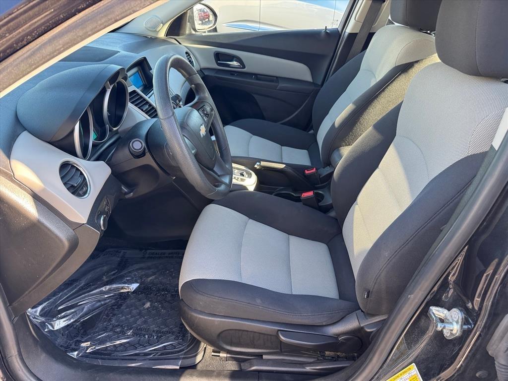 Chevrolet Cruze Limited 4dr Sdn Auto LS 2016