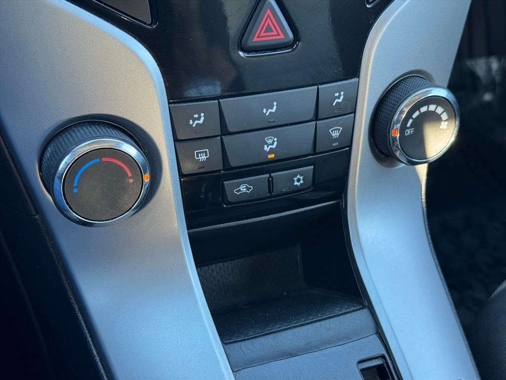 Chevrolet Cruze Limited 4dr Sdn Auto LS 2016