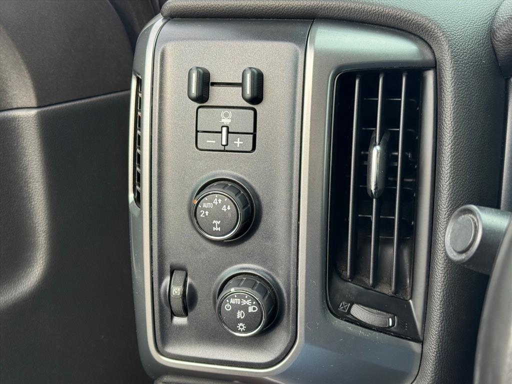 Chevrolet Silverado 1500 4WD Double Cab 143.5" LT w/2LT 2016