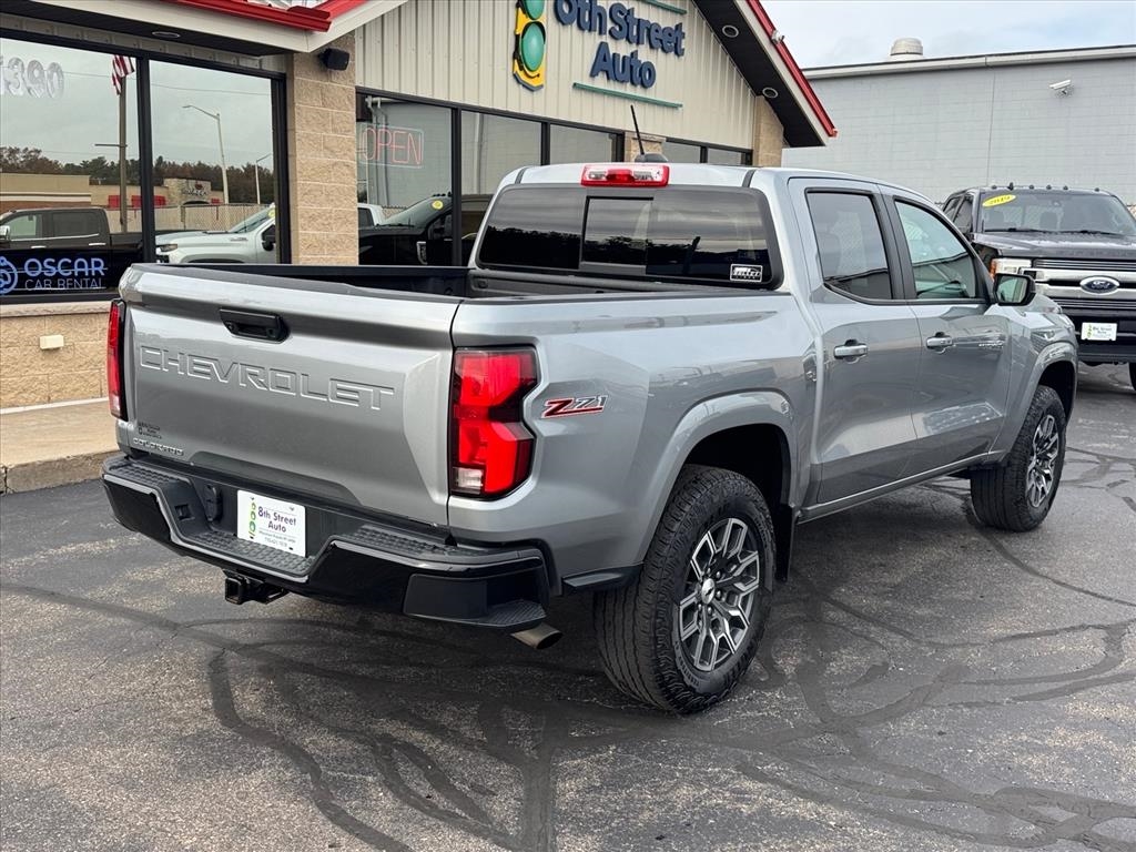2023 Chevrolet Colorado Z71 photo 3