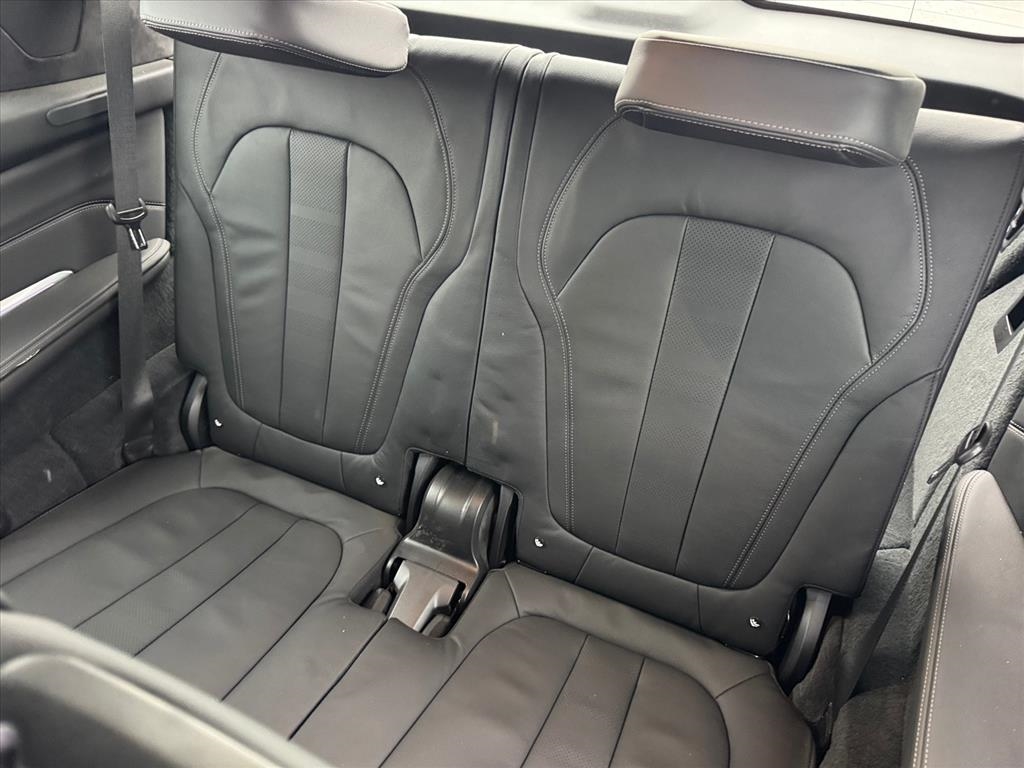 BMW X7 xDrive40i Sports Activity Vehicle 2020