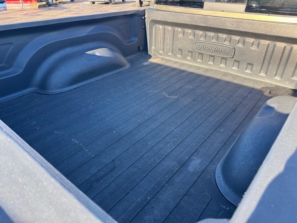 RAM 1500 2WD Quad Cab 140.5" Big Horn 2012