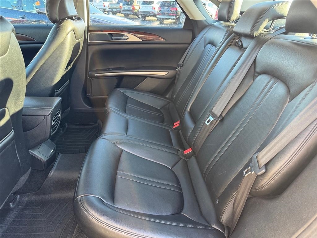 Lincoln MKZ 4dr Sdn AWD 2016