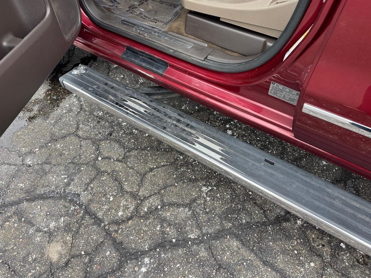 GMC Sierra 1500 4WD Crew Cab 143.5" Denali 2016