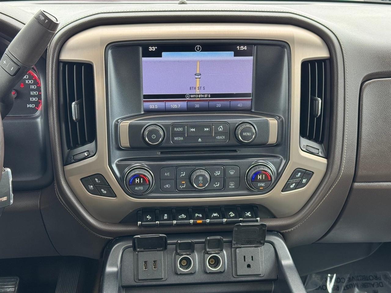 GMC Sierra 1500 4WD Crew Cab 143.5" Denali 2016