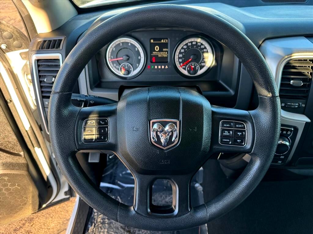 RAM 1500 Classic SLT 4x4 Reg Cab 8' Box 2019