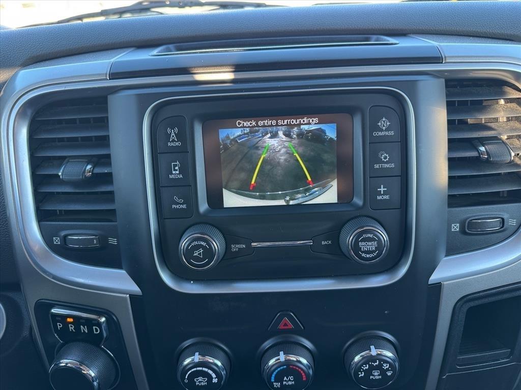 RAM 1500 Classic SLT 4x4 Reg Cab 8' Box 2019