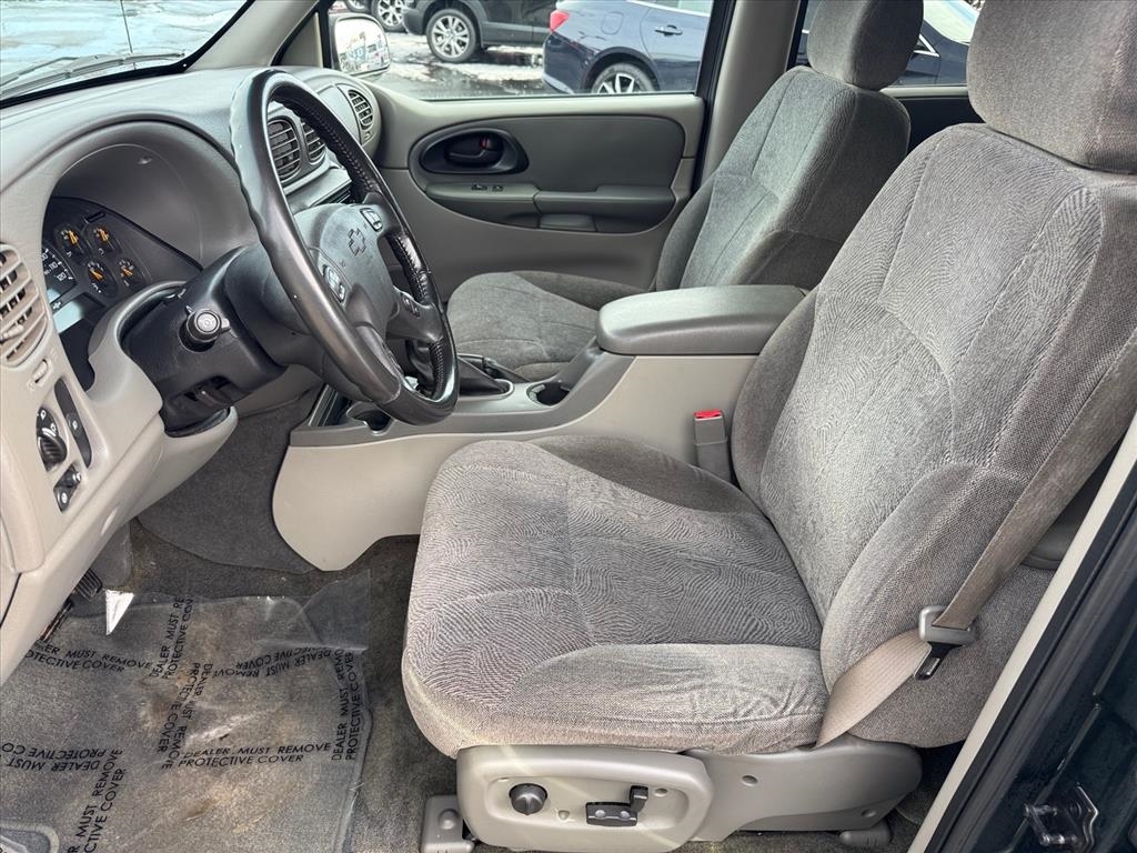 Chevrolet TrailBlazer 4dr 4WD LT 2004