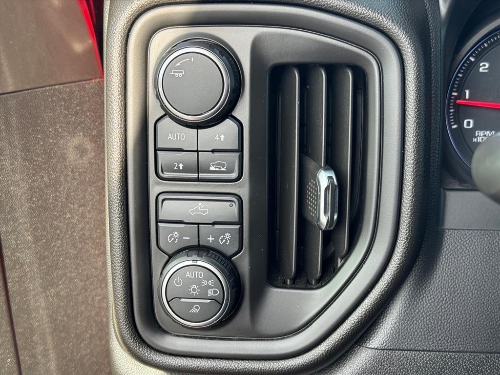 Chevrolet Silverado 1500 4WD Double Cab 147" Work Truck 2020