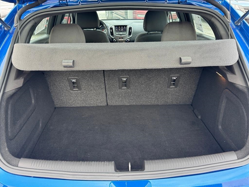 Chevrolet Cruze 4dr HB LT 2019