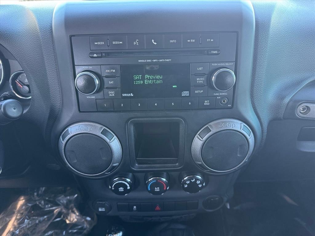 Jeep Wrangler Unlimited 4WD 4dr Sport 2012