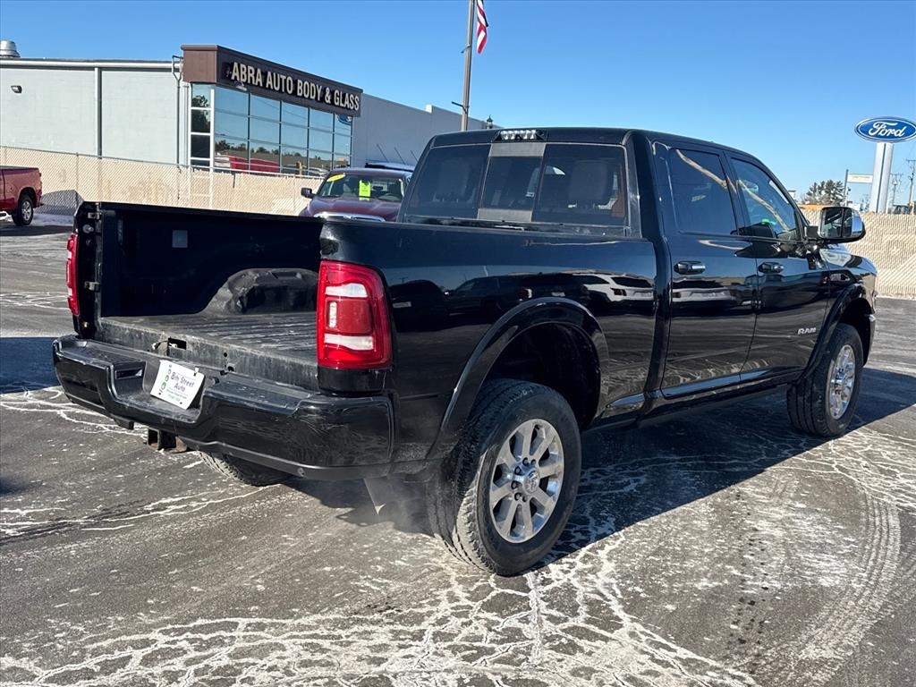 RAM 2500 Laramie 4x4 Crew Cab 6'4" Box 2020