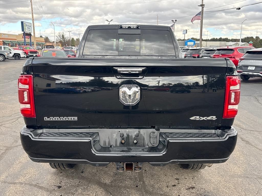 RAM 2500 Laramie 4x4 Crew Cab 6'4" Box 2020