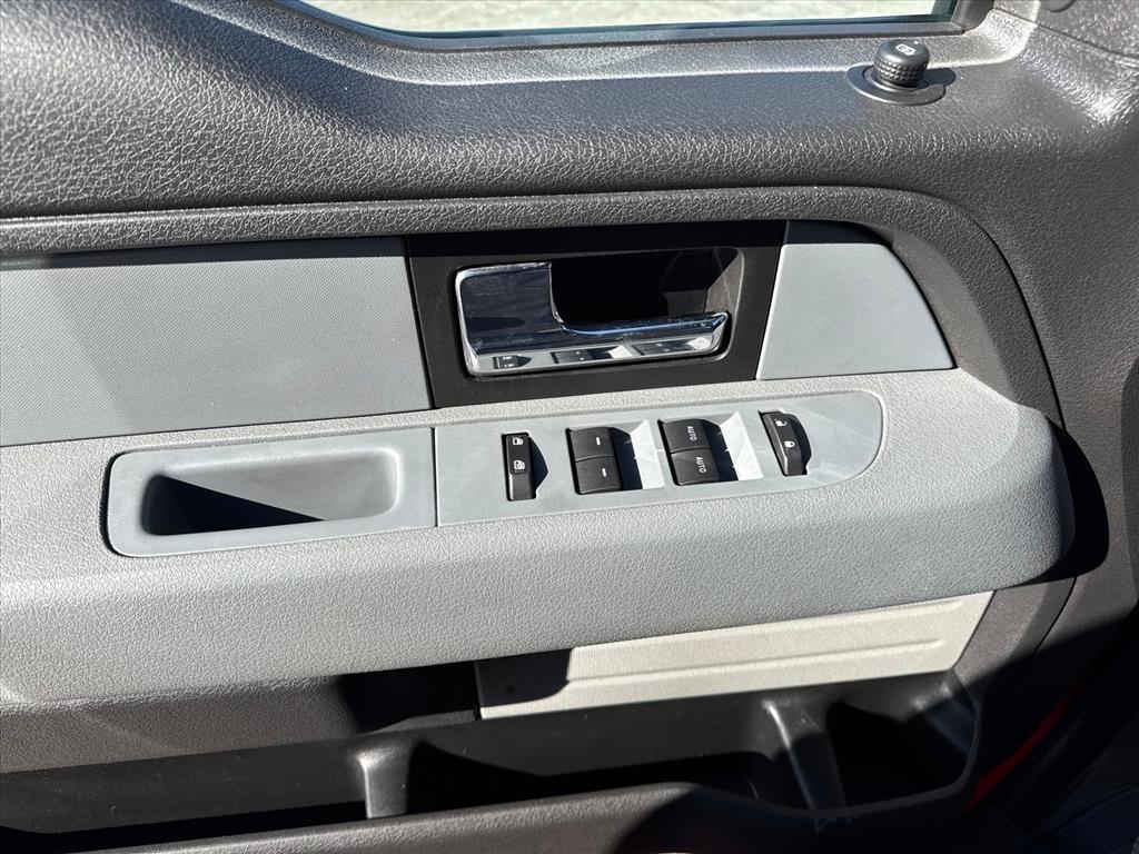 Ford F-150 4WD SuperCab 145" XLT 2014