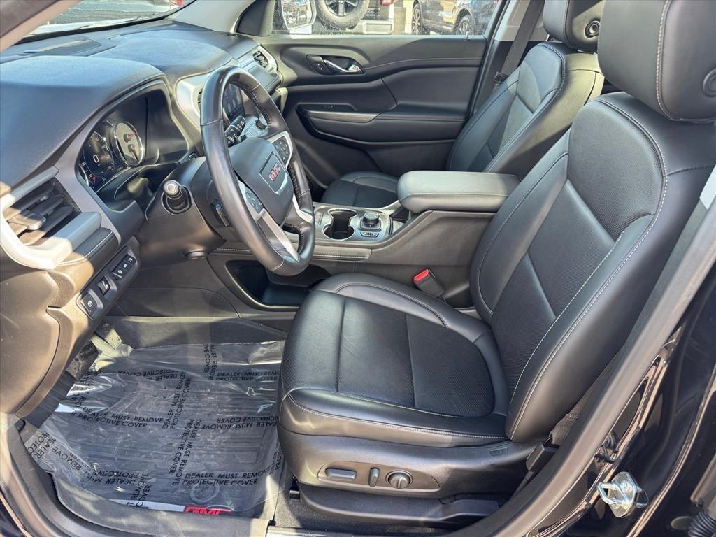 GMC Acadia AWD 4dr SLT 2022