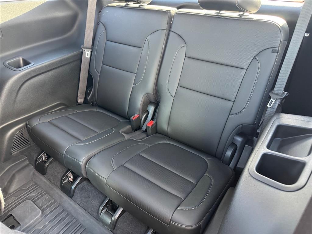 GMC Acadia AWD 4dr SLT 2022