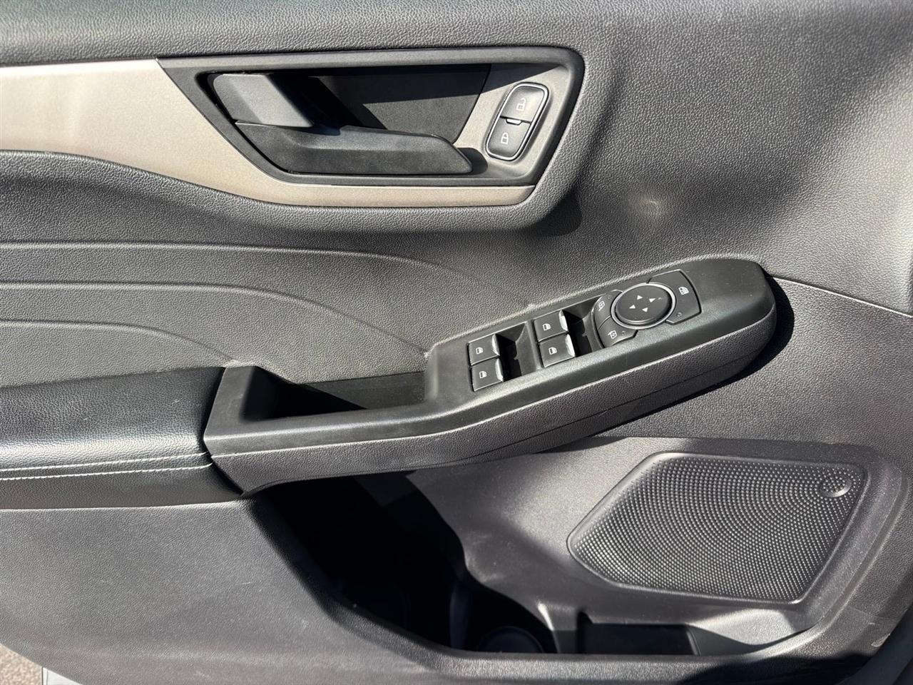 Ford Escape SE AWD 2022