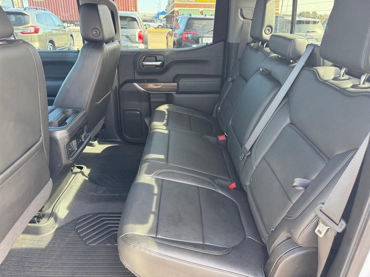 Chevrolet Silverado 1500 4WD Crew Cab 147" LT Trail Boss 2020