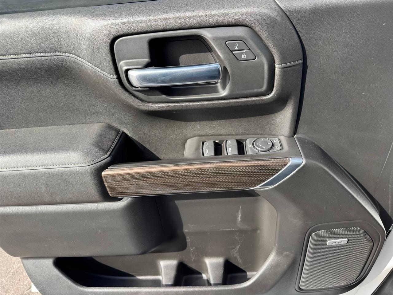 Chevrolet Silverado 1500 4WD Crew Cab 147" LT Trail Boss 2020