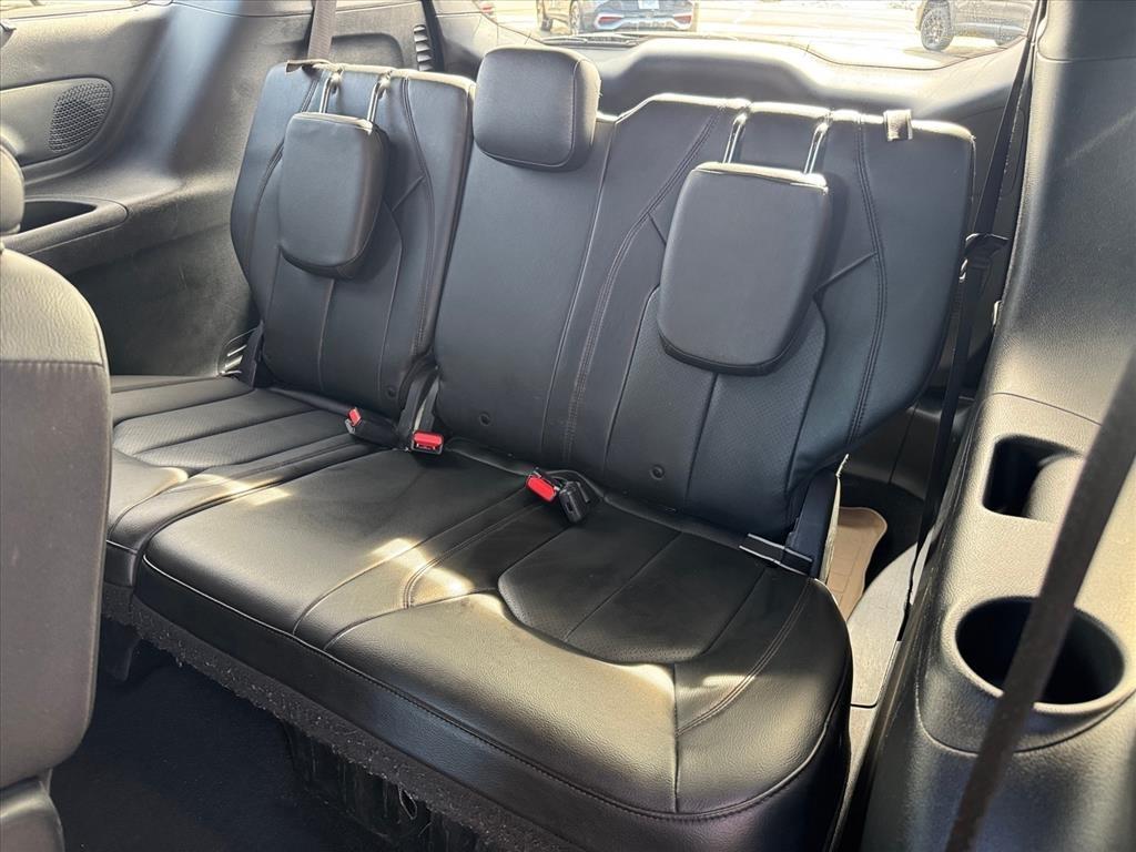 Chrysler Pacifica Touring L Plus 35th Anniversary FWD *Ltd Avail* 2020