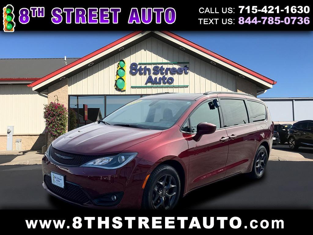 Chrysler Pacifica Touring L Plus 35th Anniversary FWD *Ltd Avail* 2020