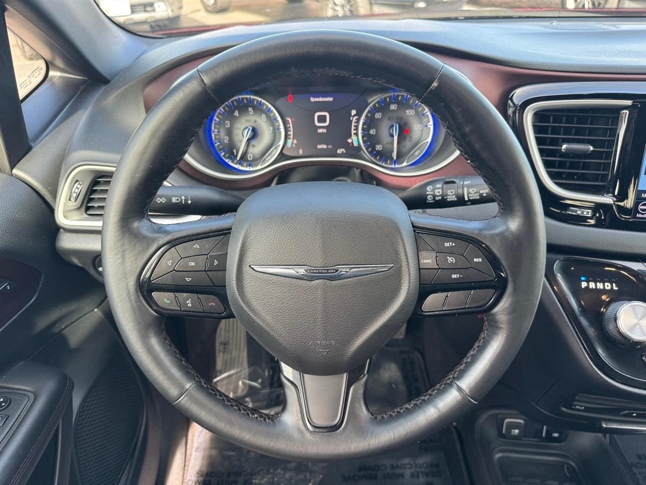 Chrysler Pacifica Touring L Plus 35th Anniversary FWD *Ltd Avail* 2020