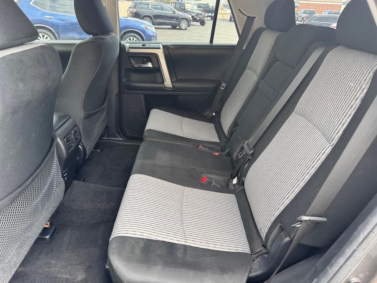 Toyota 4Runner 4WD 4dr V6 Trail Premium (Natl) 2014