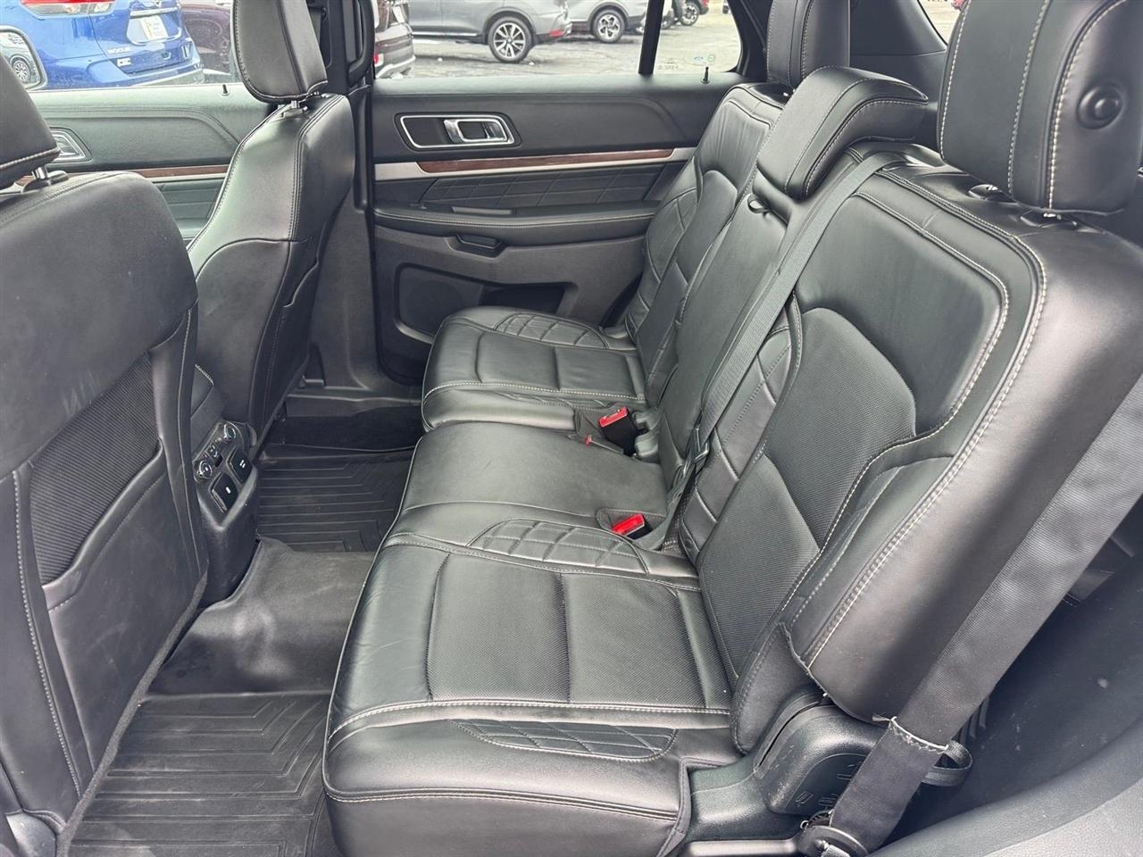 Ford Explorer Platinum 4WD 2018