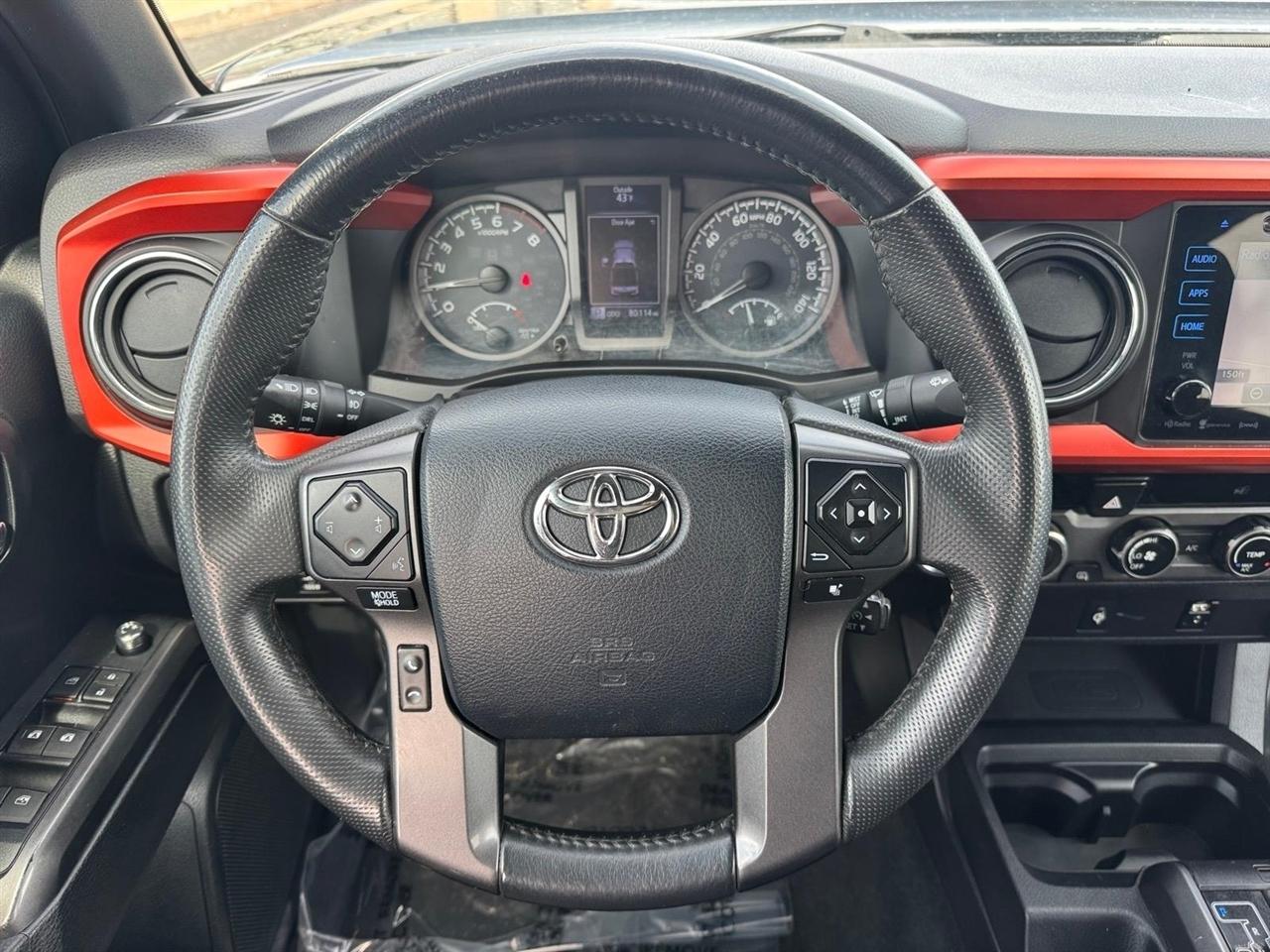 Toyota Tacoma 4WD Double Cab V6 MT TRD Off Road (Natl) 2016