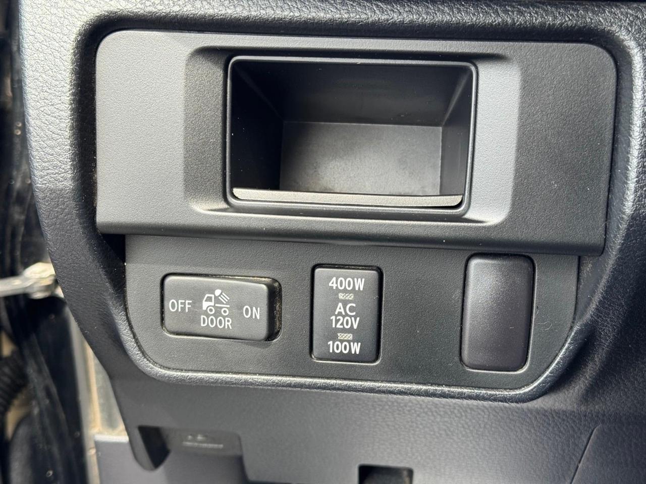 Toyota Tacoma 4WD Double Cab V6 MT TRD Off Road (Natl) 2016