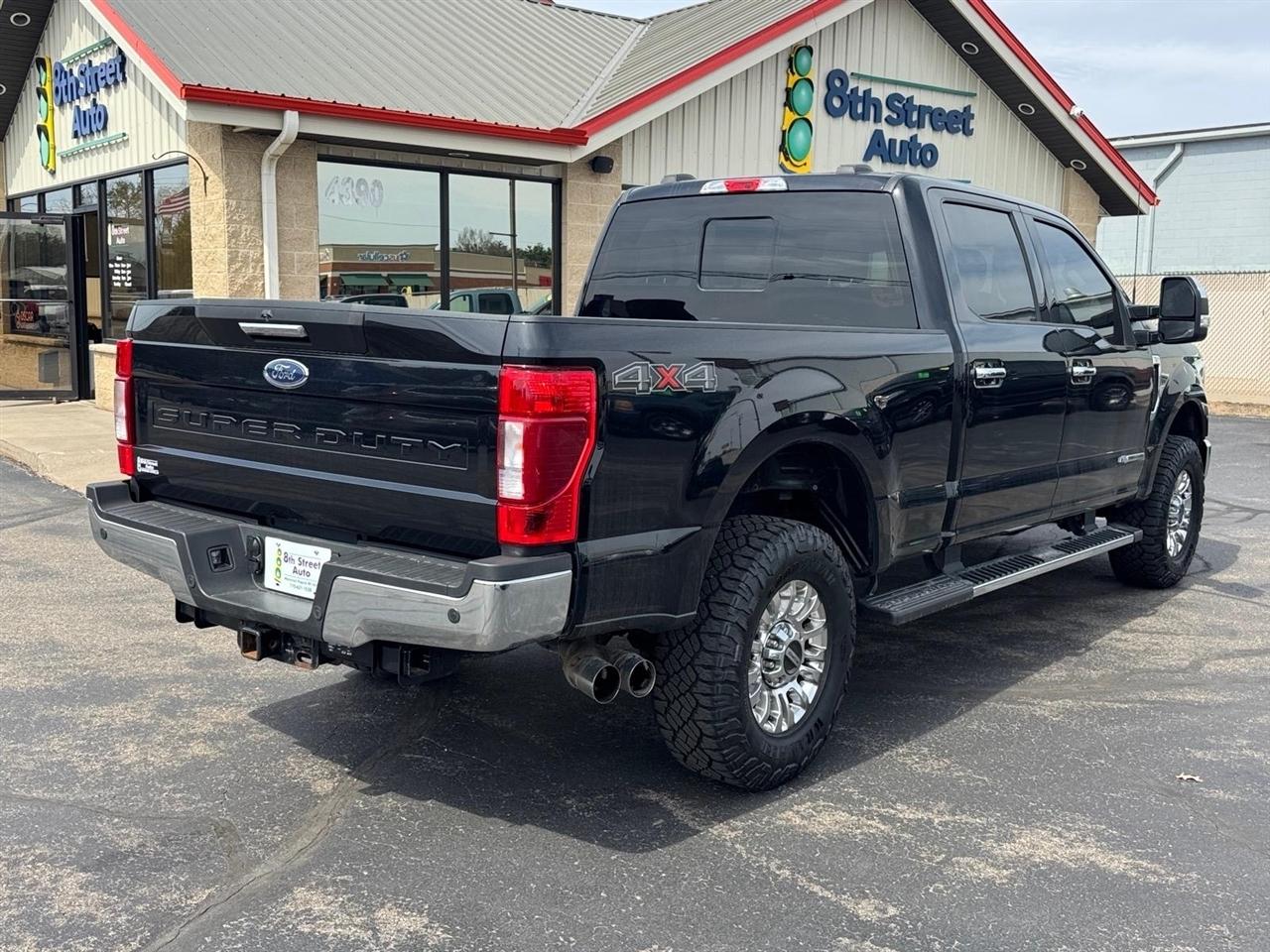 Ford Super Duty F-250 SRW XLT 4WD Crew Cab 6.75' Box 2022