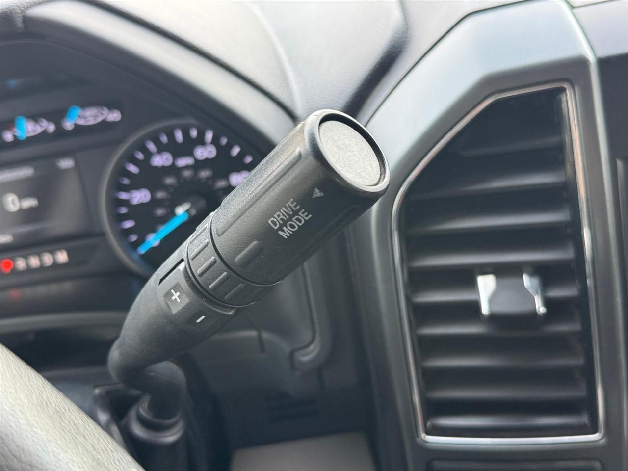 Ford Super Duty F-250 SRW XLT 4WD Crew Cab 6.75' Box 2022