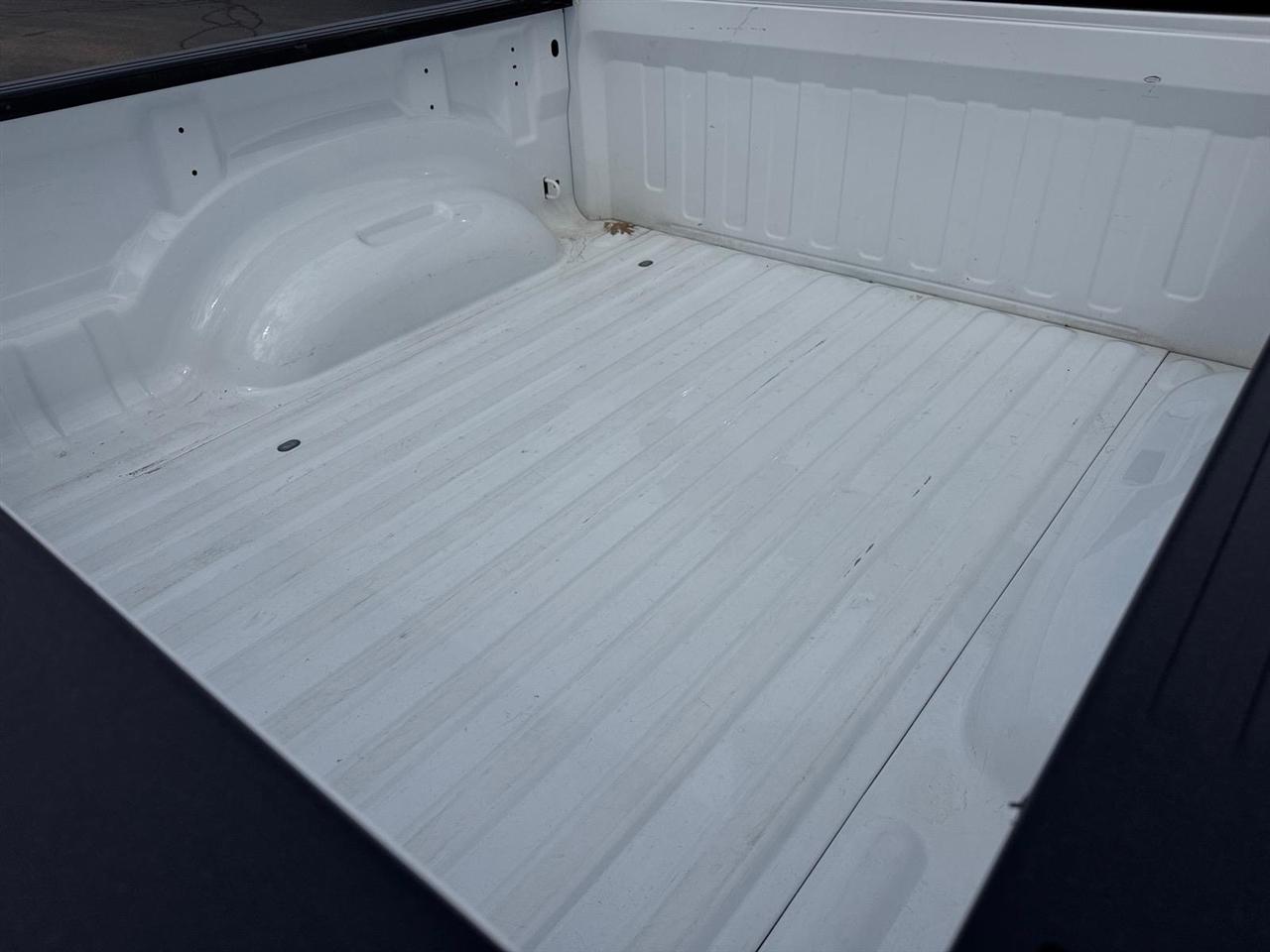 RAM 1500 Laramie 4x4 Crew Cab 5'7" Box 2023