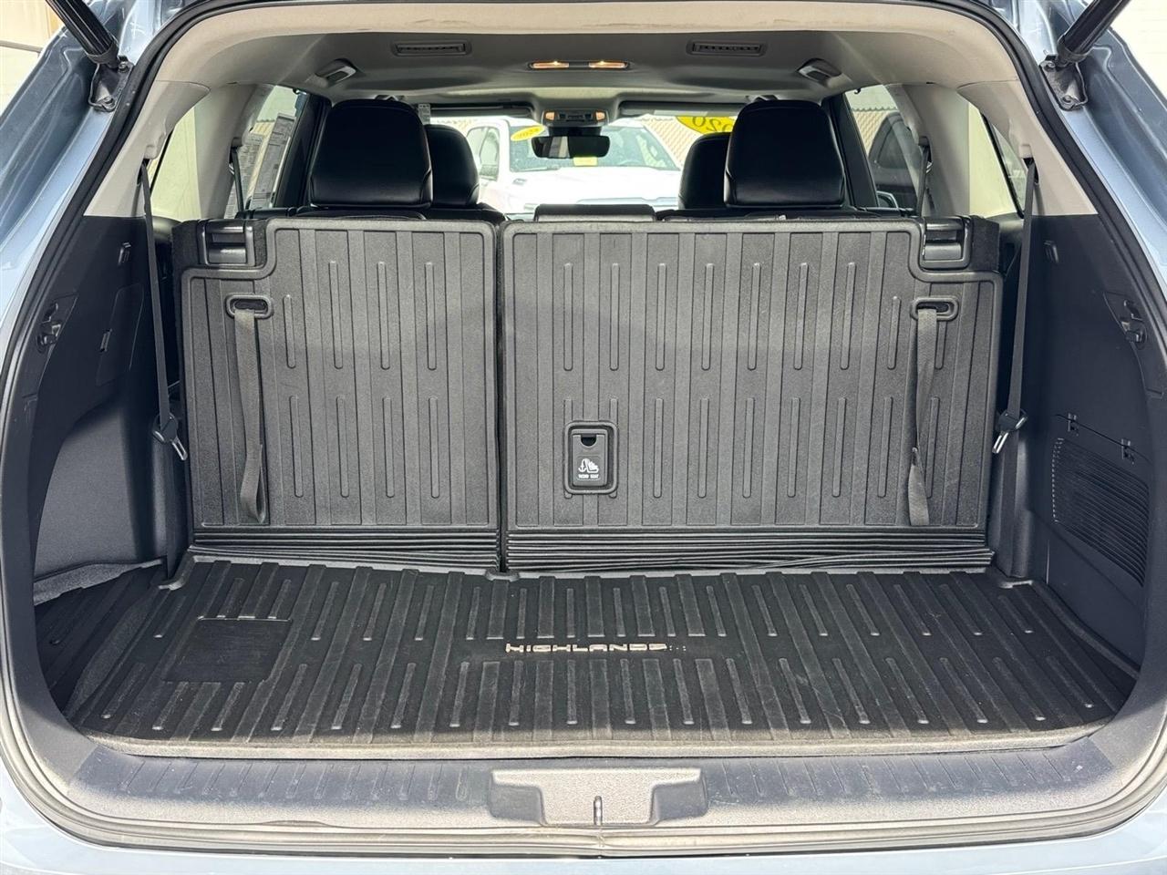 Toyota Highlander XLE AWD (Natl) 2020