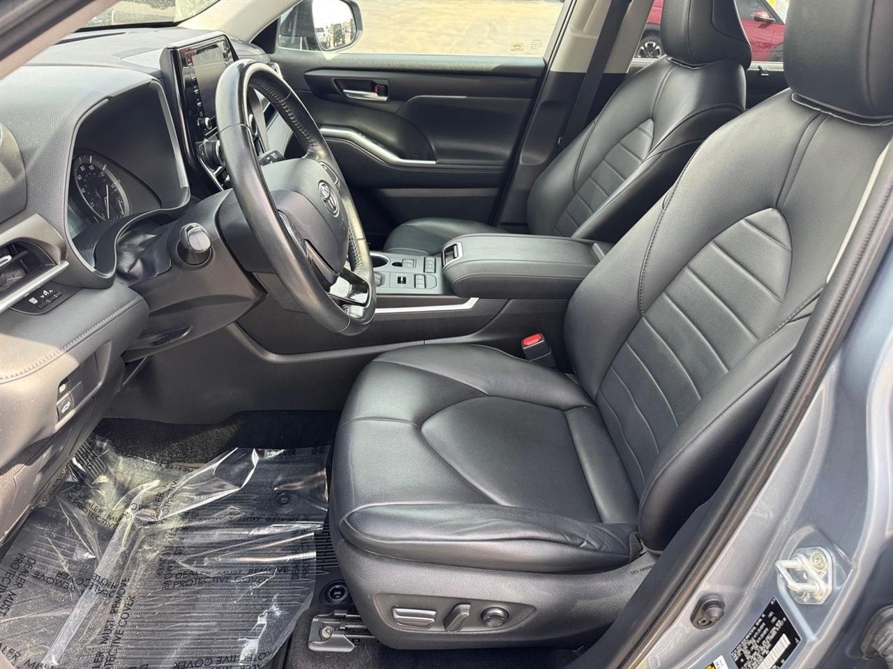 Toyota Highlander XLE AWD (Natl) 2020