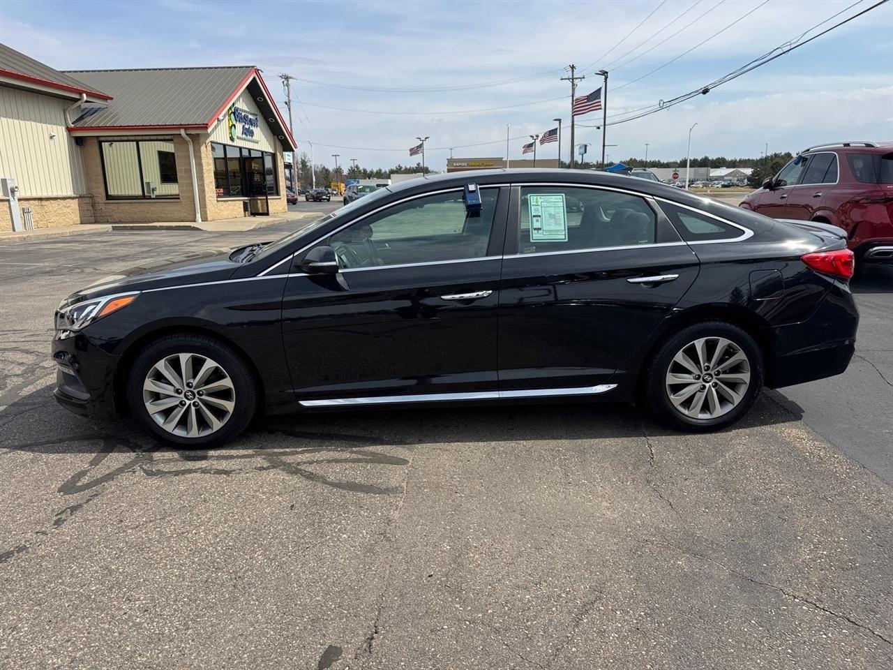 Hyundai Sonata Sport 2.4L 2017