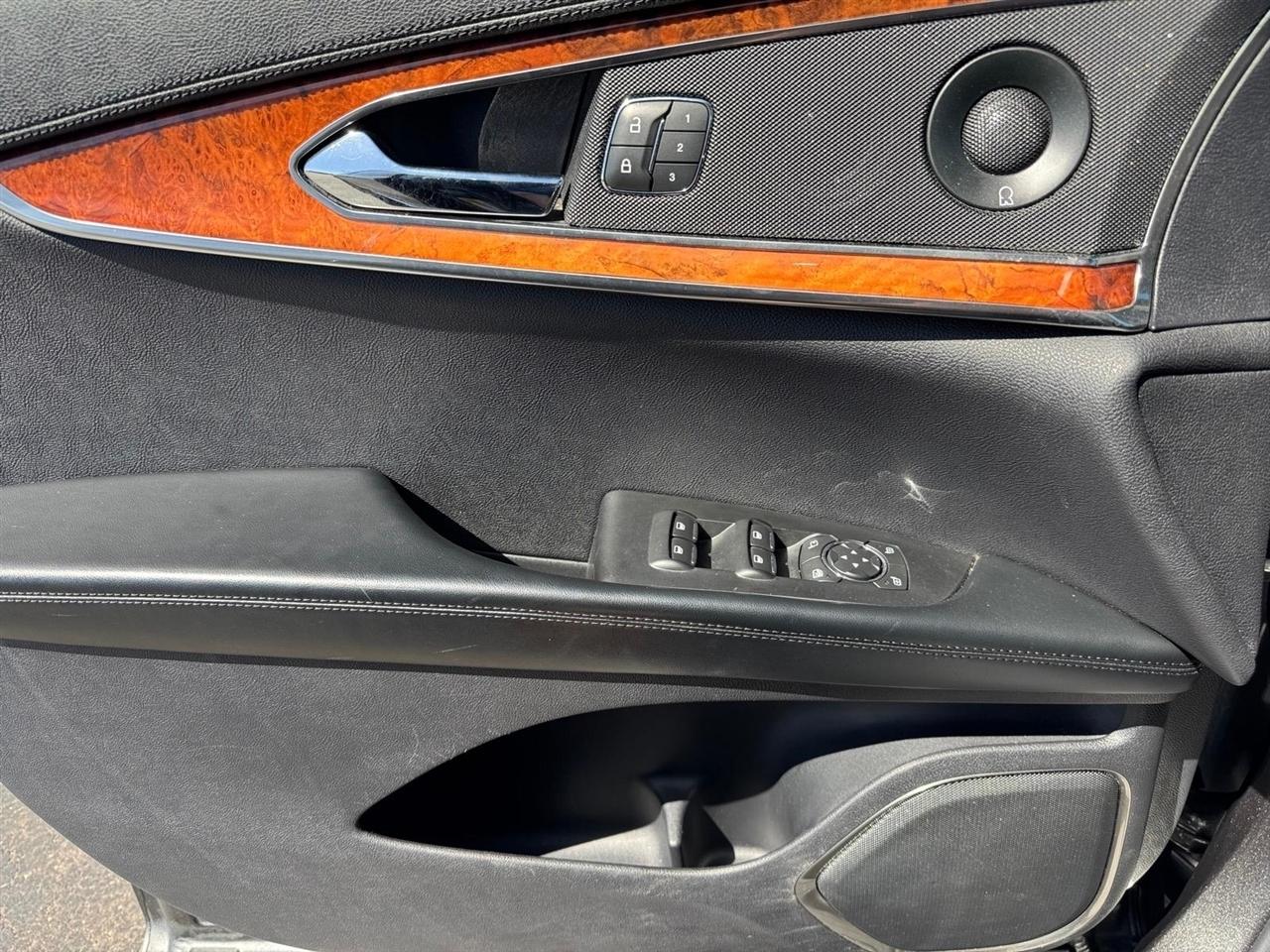 Lincoln Nautilus Reserve AWD 2020
