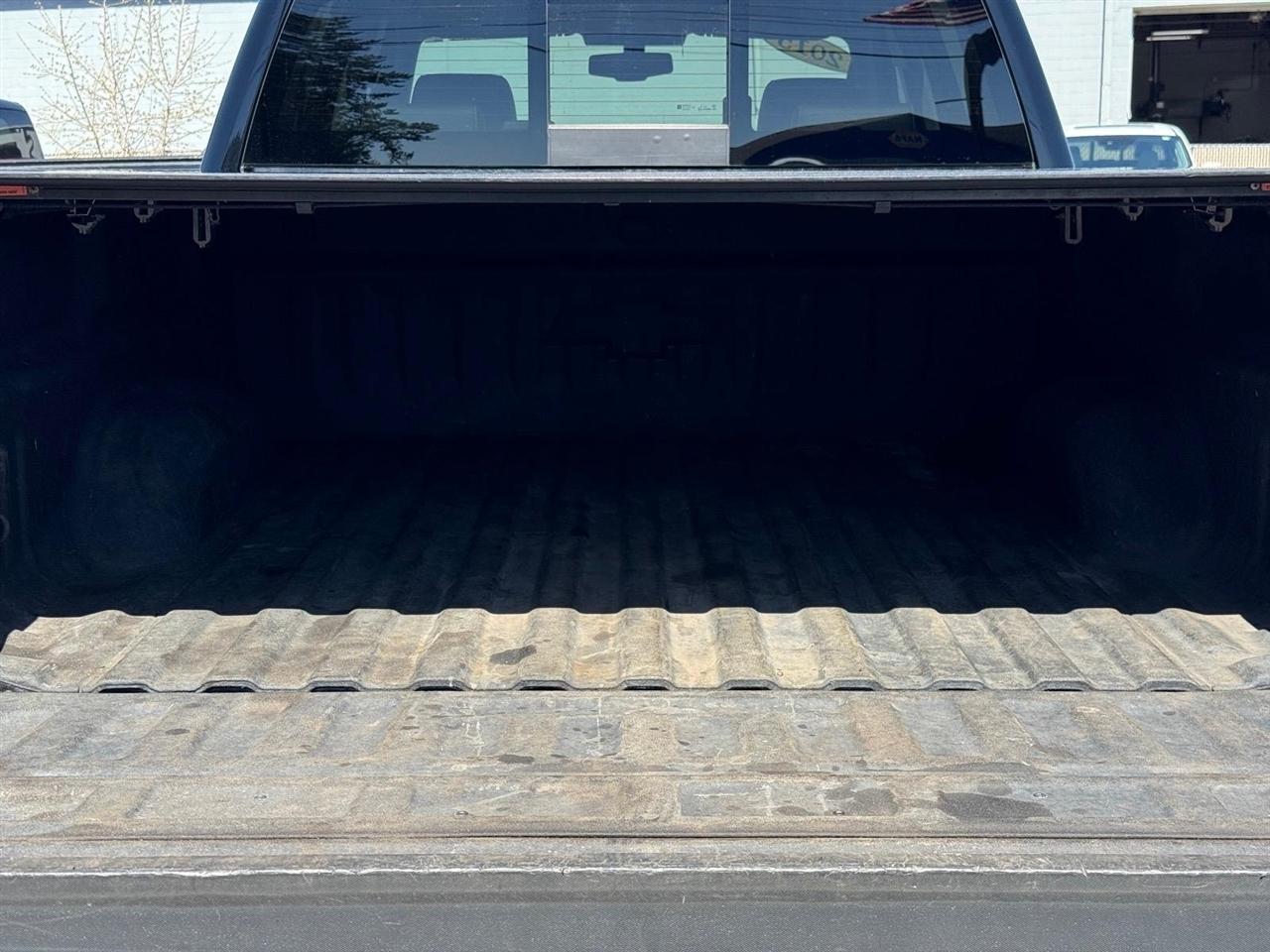 Chevrolet Silverado 1500 4WD Crew Cab 143.5" LTZ w/2LZ 2015